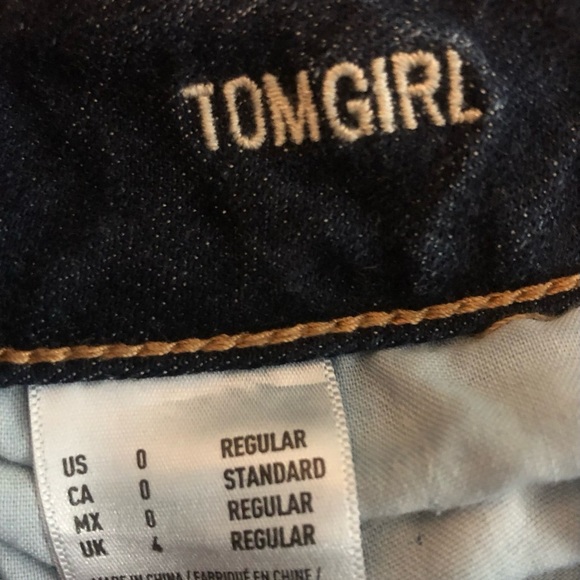 AE Dark Wash Tomgirl jeans size 0 regular - Picture 5 of 5